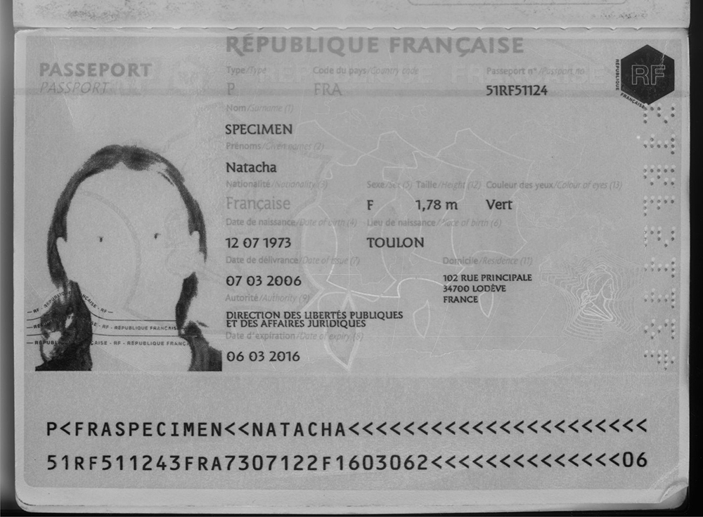 Scanare-IR-pasapoarte